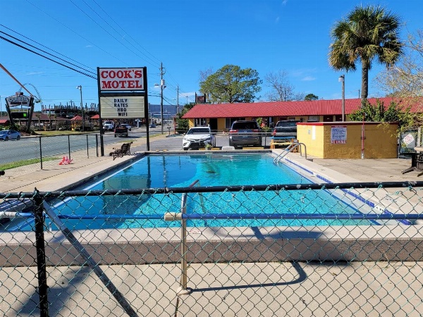 Cook's Motel- Panama City Beach image 24